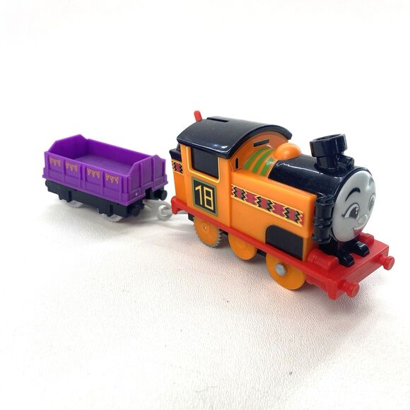 Thomas the Train Muddy Farm Percy Nia Motorized Engine Vehicle Gullane Toys 2021 - Picture 11 of 14